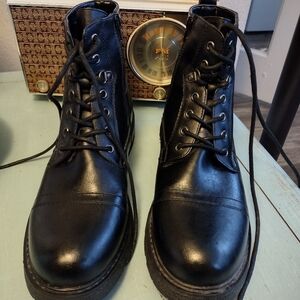 Black Boots with Zipper and Buckle Size 11 Mens